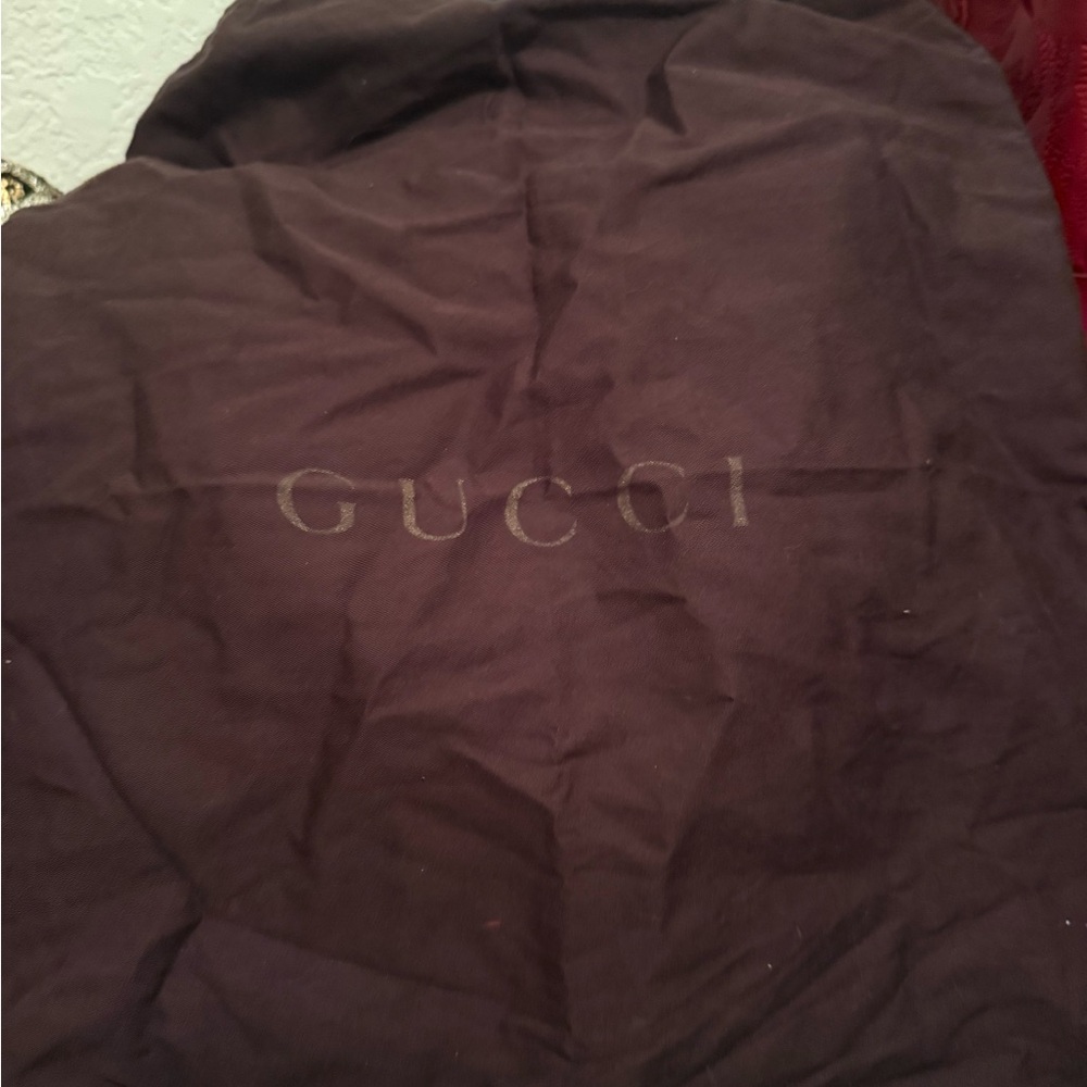 Gucci Black Monogram Shoulder Bag - Picture 5 of 13